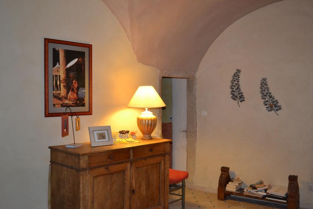 Maison D'Hotes Les Fougeres Mirmande Extérieur photo